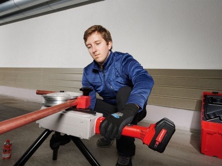 Аккумуляторный трубогиб ROBEND 4000 E, применение